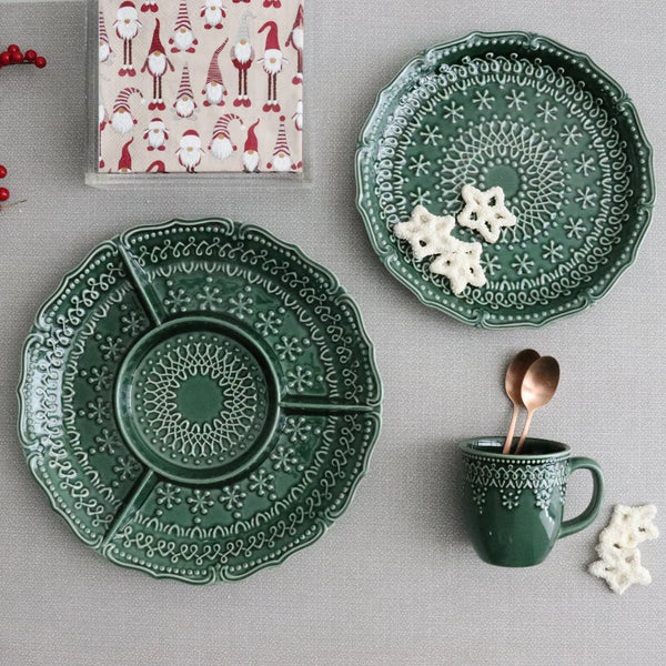 Embossed Holiday Plate | Forrest Green