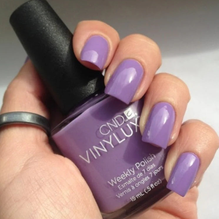 CND Vinylux Lilac Longing | 0.5 oz / 15 mL